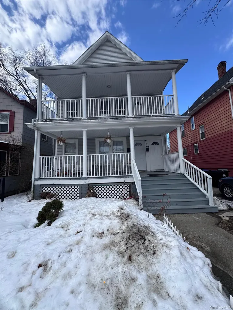 4 Gray Street Poughkeepsie NY 12603