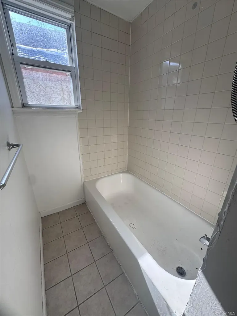 4 Gray Street Poughkeepsie NY 12603