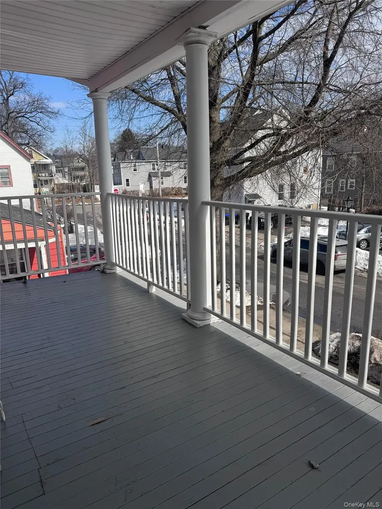 4 Gray Street Poughkeepsie NY 12603