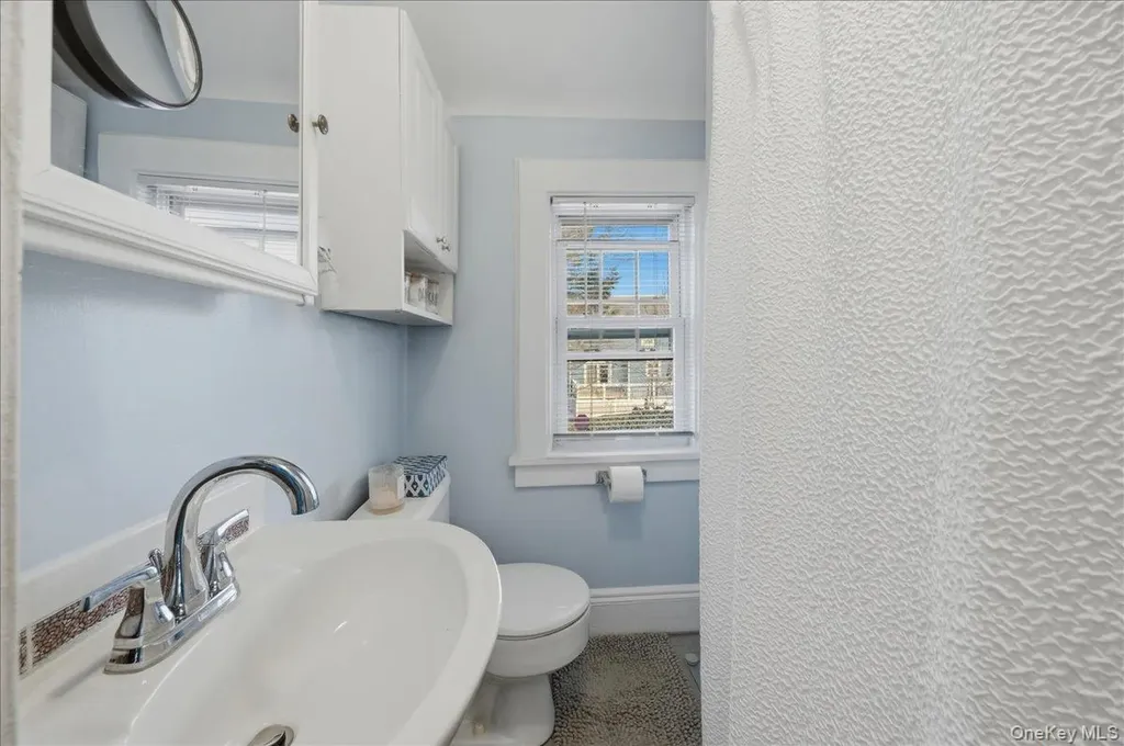 490 Carol Place Pelham NY 10803