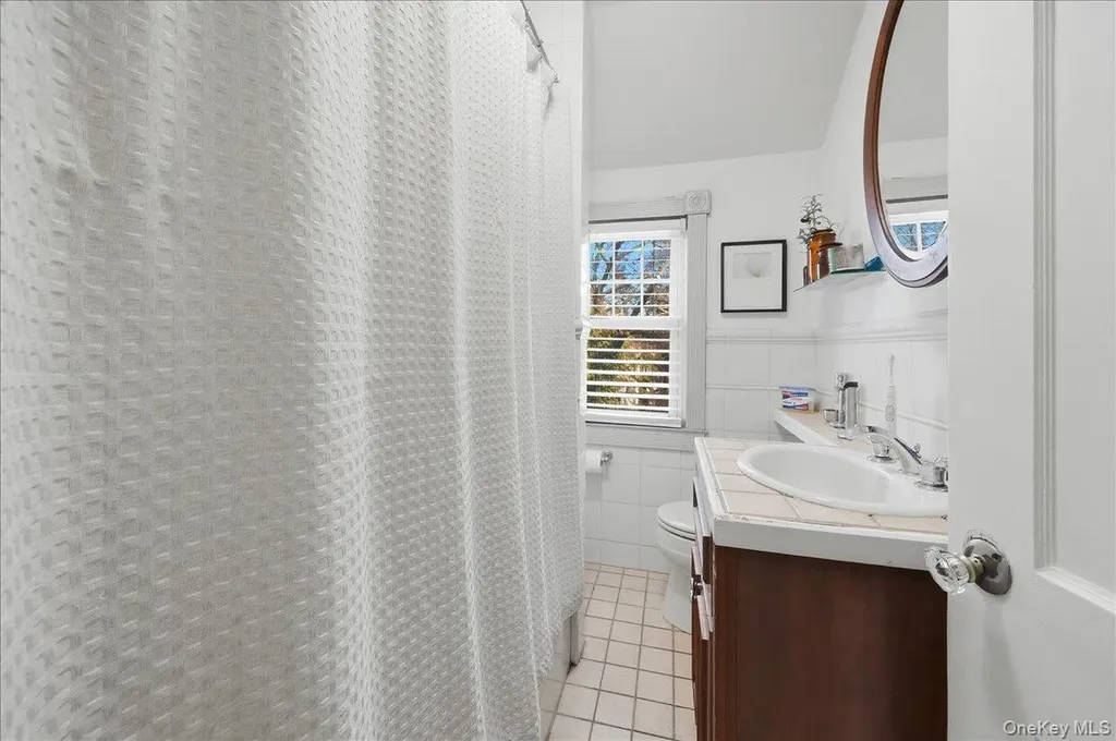 490 Carol Place Pelham NY 10803