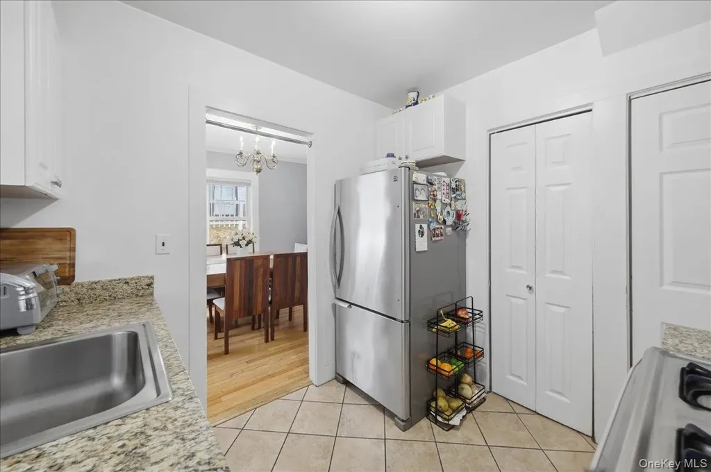 490 Carol Place Pelham NY 10803