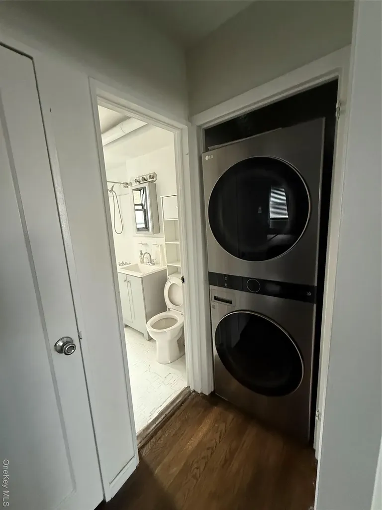 163-04 17th Avenue Whitestone NY 11357