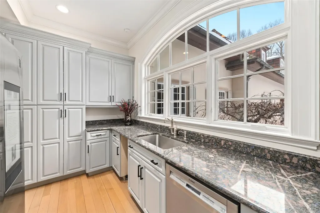 4 Cowdray Park Drive Armonk NY 10504