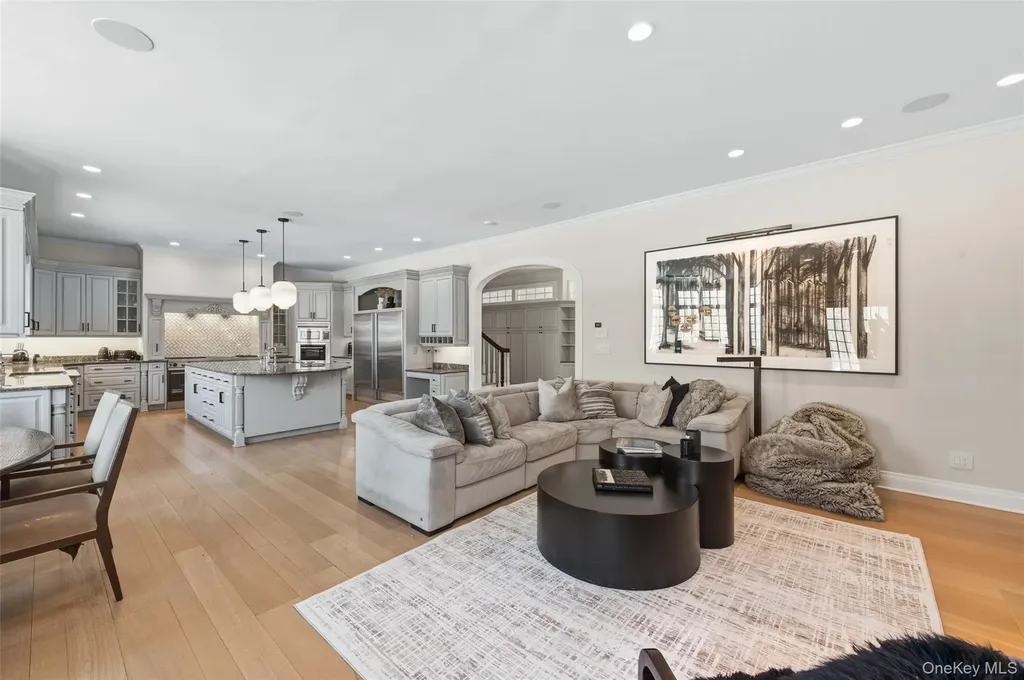 4 Cowdray Park Drive Armonk NY 10504