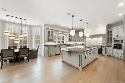 4 Cowdray Park Drive Armonk NY 10504
