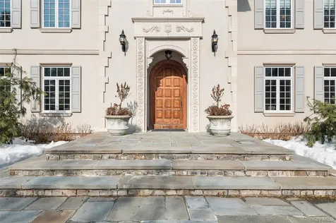 4 Cowdray Park Drive Armonk NY 10504