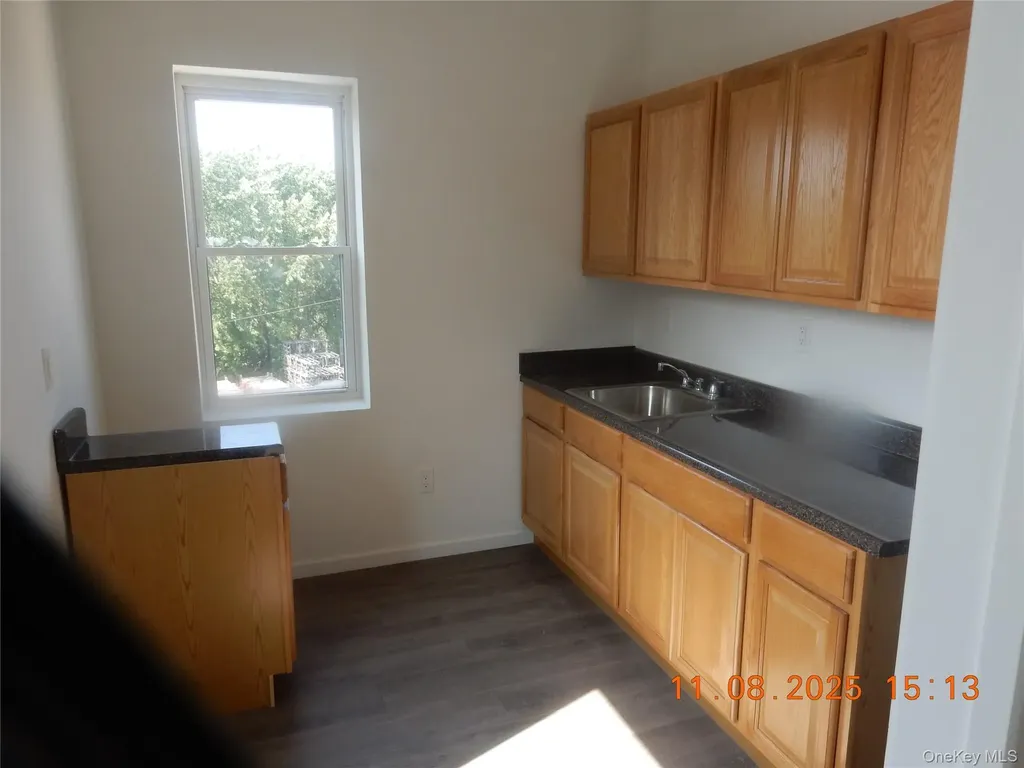 69 Yonkers Avenue Yonkers NY 10701