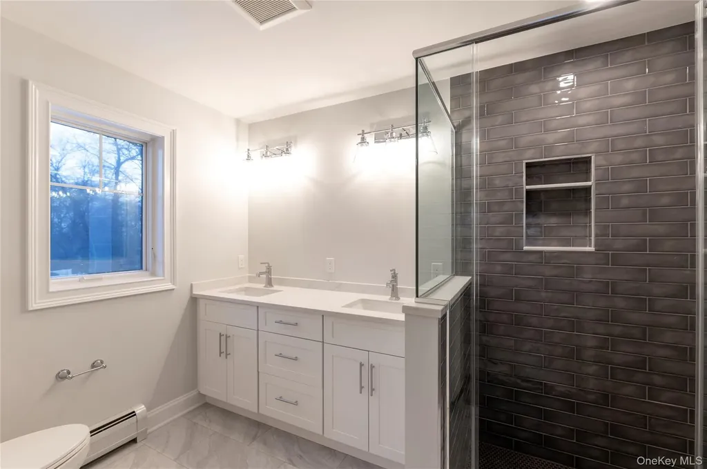 352 Holt Drive Pearl River NY 10965