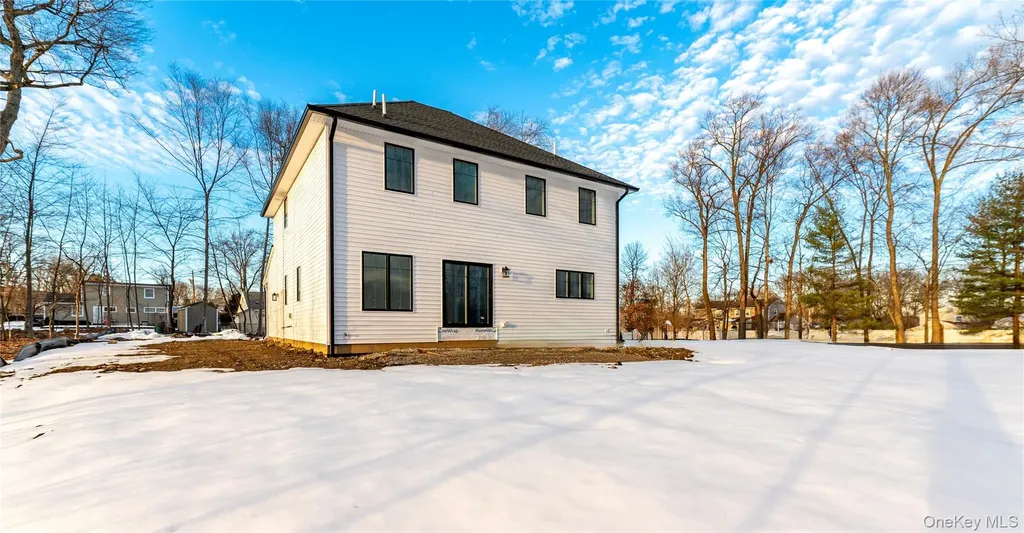 352 Holt Drive Pearl River NY 10965