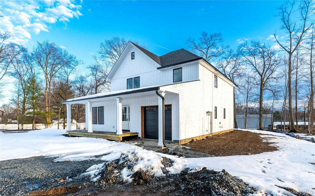 352 Holt Drive Pearl River NY 10965
