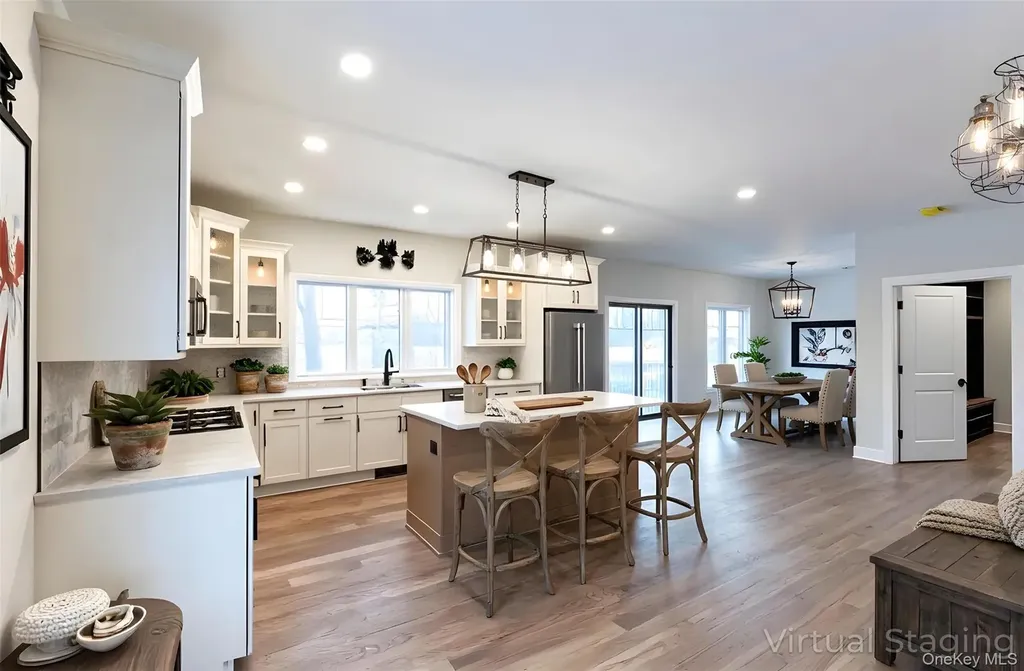 352 Holt Drive Pearl River NY 10965
