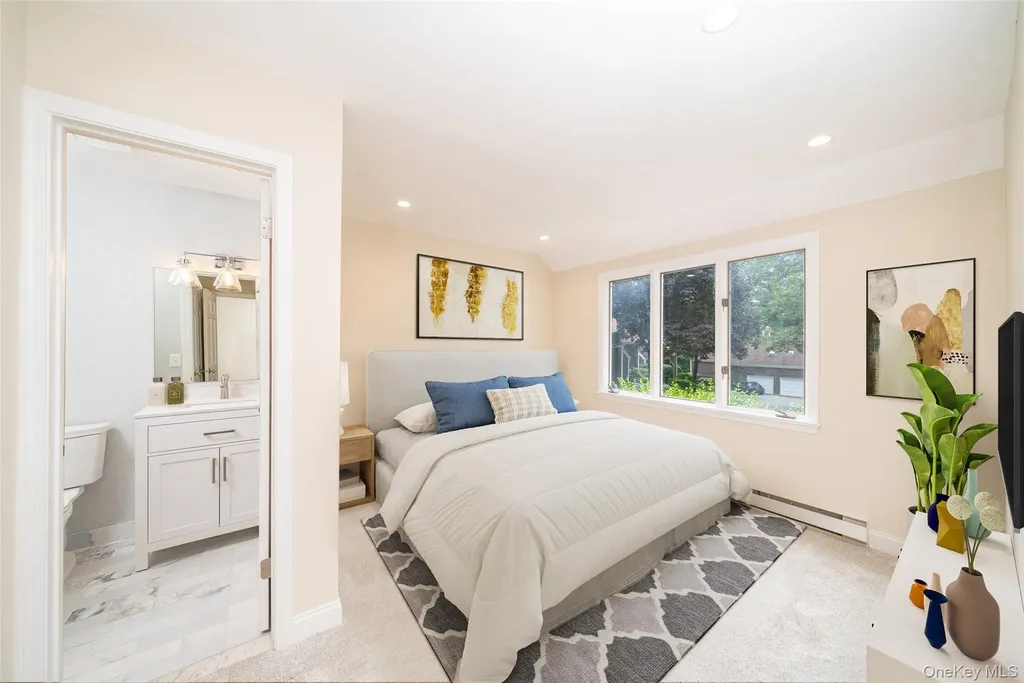5 Grove Mews Chappaqua NY 10514
