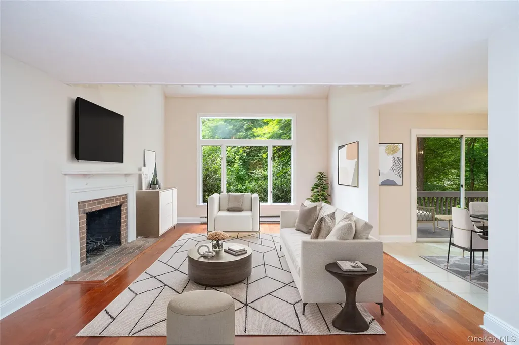 5 Grove Mews Chappaqua NY 10514