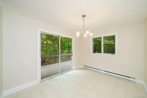5 Grove Mews Chappaqua NY 10514