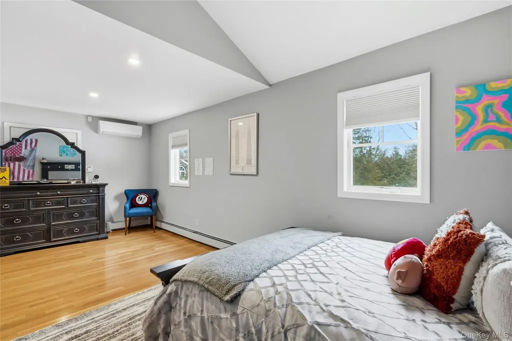 4 Monte Lane Center Moriches NY 11934
