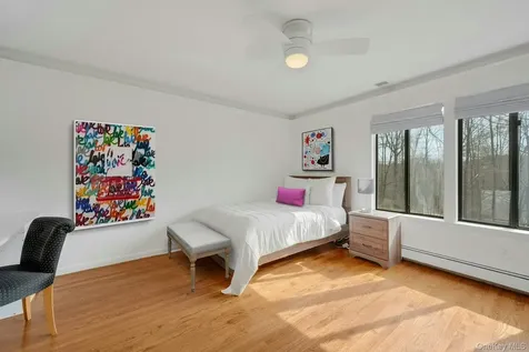 17 Chester Court Cortlandt Manor NY 10567