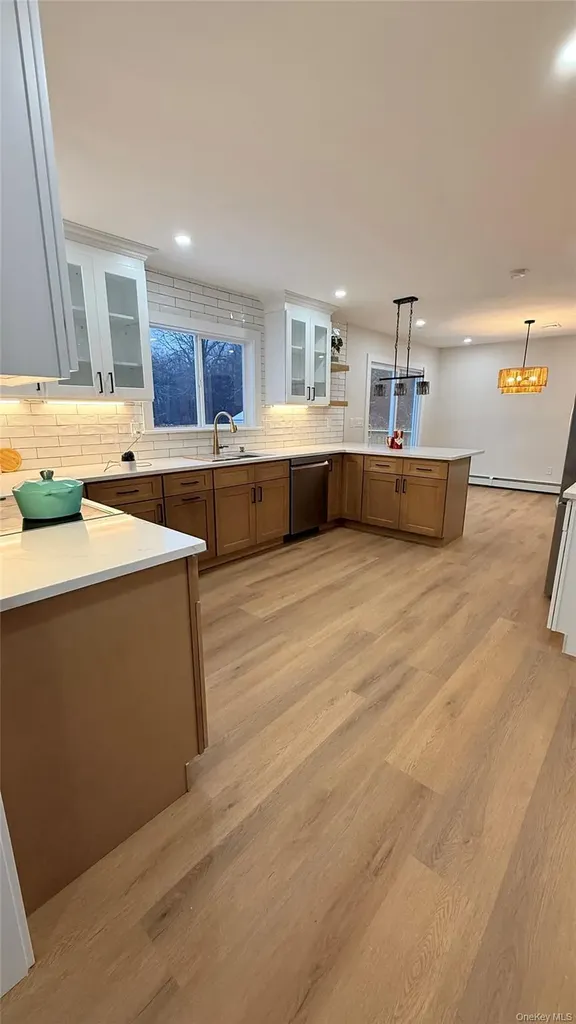 94 Sally Lane Ridge NY 11961