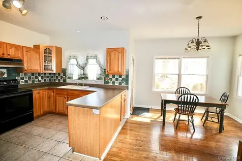 67 Bowe Lane Lagrangeville NY 12540