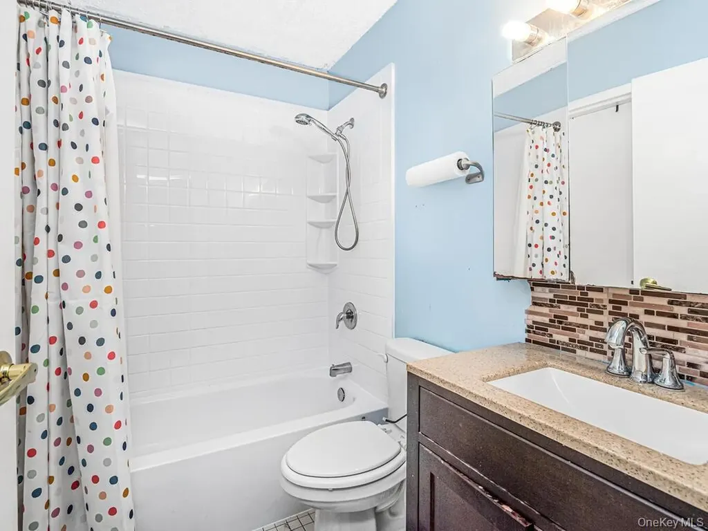 210 Sunset Boulevard Bronx NY 10473