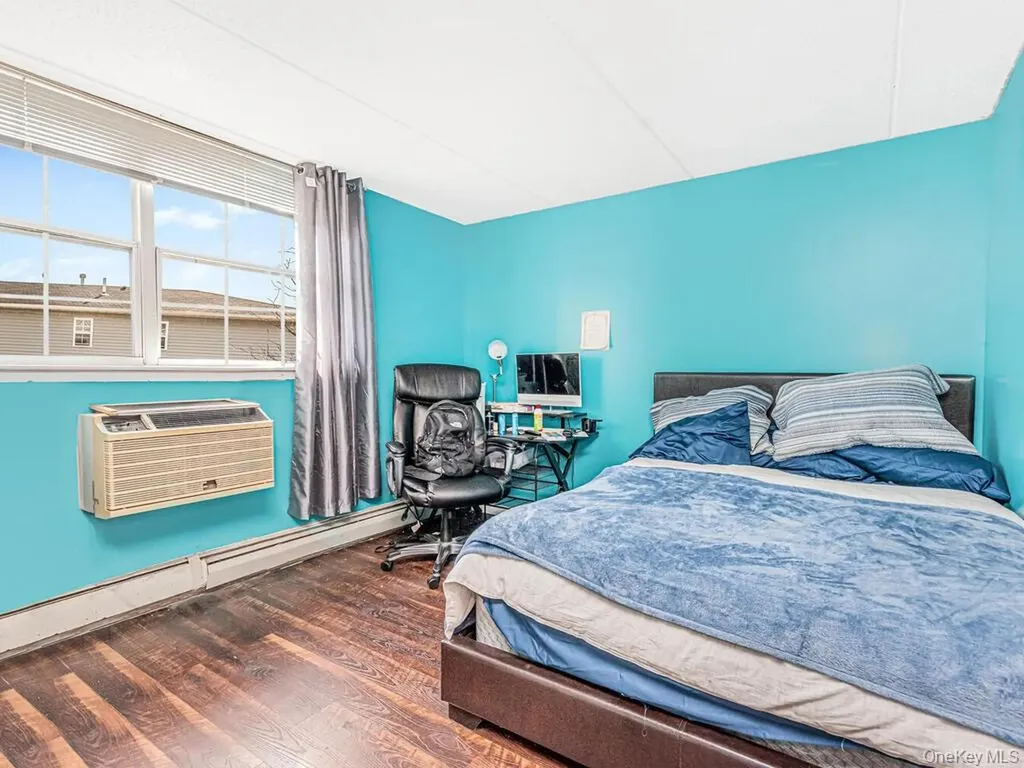 210 Sunset Boulevard Bronx NY 10473
