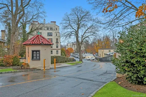 1273 North Avenue New Rochelle NY 10804