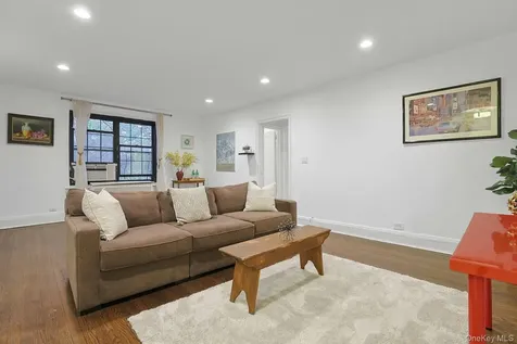1273 North Avenue New Rochelle NY 10804