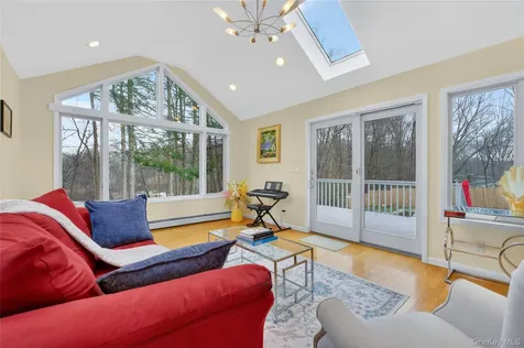 2314 Sultana Drive Yorktown Heights NY 10598