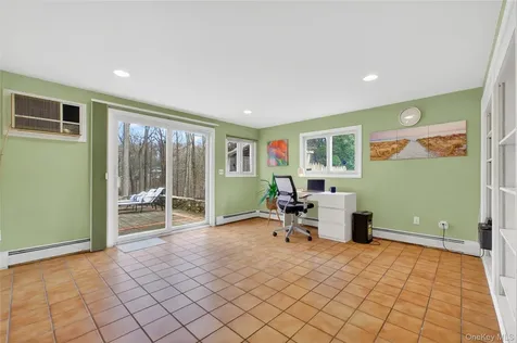 2314 Sultana Drive Yorktown Heights NY 10598