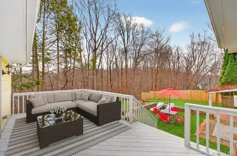 2314 Sultana Drive Yorktown Heights NY 10598