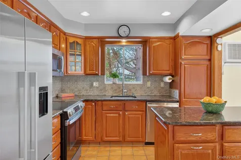 2314 Sultana Drive Yorktown Heights NY 10598