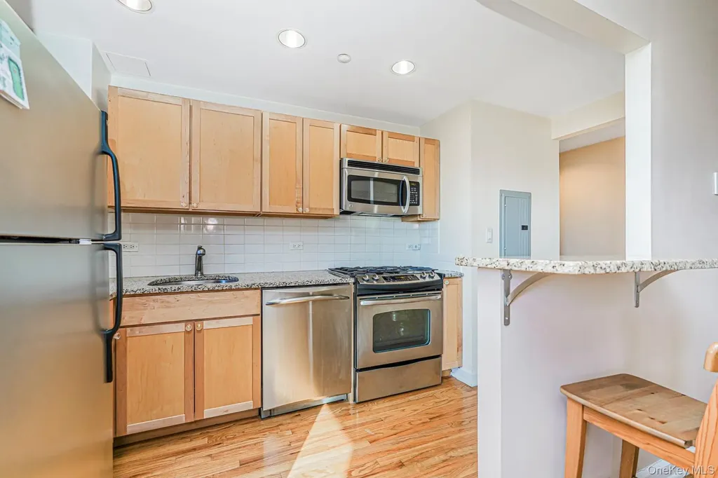 775 Lafayette Brooklyn NY 11221