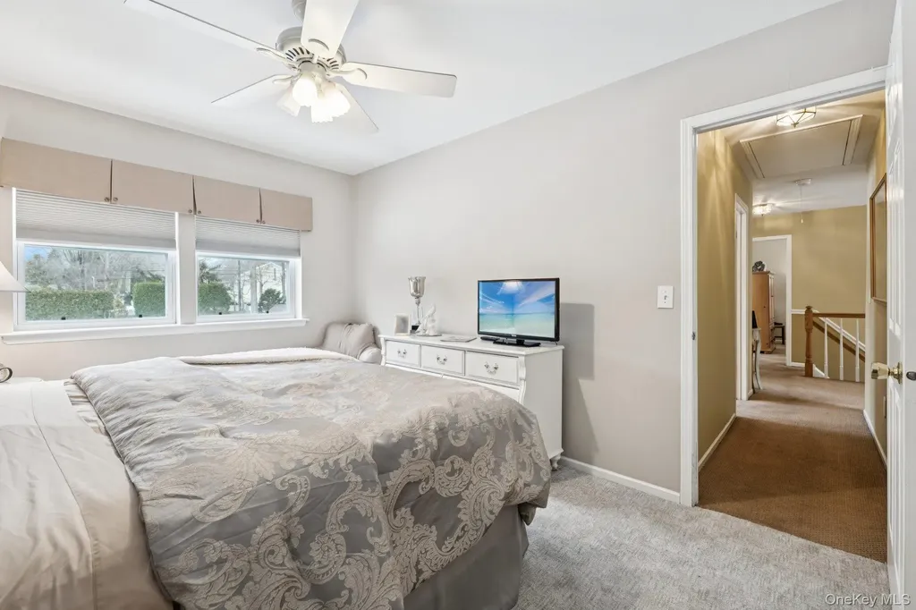 2 Robert Crescent Stony Brook NY 11790