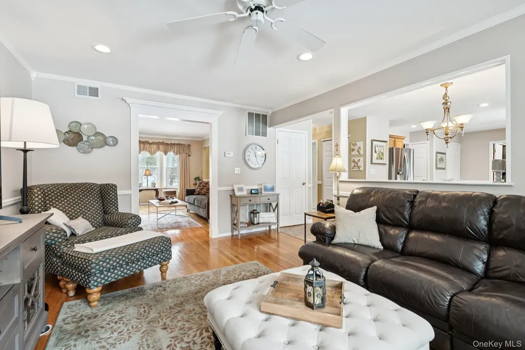 2 Robert Crescent Stony Brook NY 11790