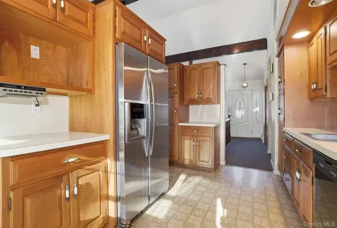 15 Short Hill Drive Poughkeepsie NY 12603