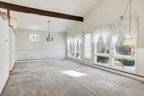 15 Short Hill Drive Poughkeepsie NY 12603