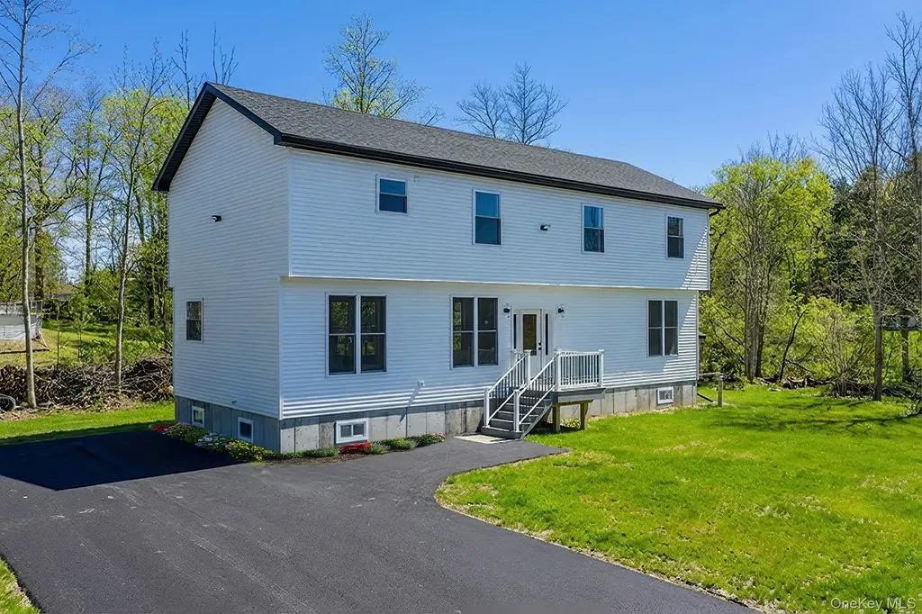 6 Maple Avenue Hurleyville NY 12747