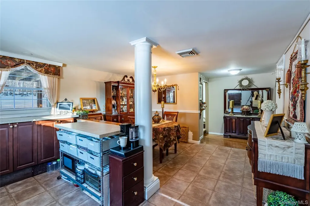 2096 State Route 94 Salisbury Mills NY 12577