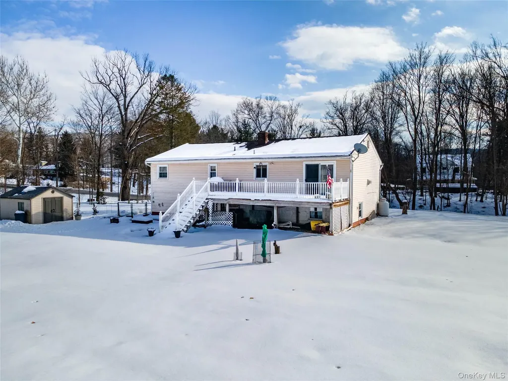 2096 State Route 94 Salisbury Mills NY 12577