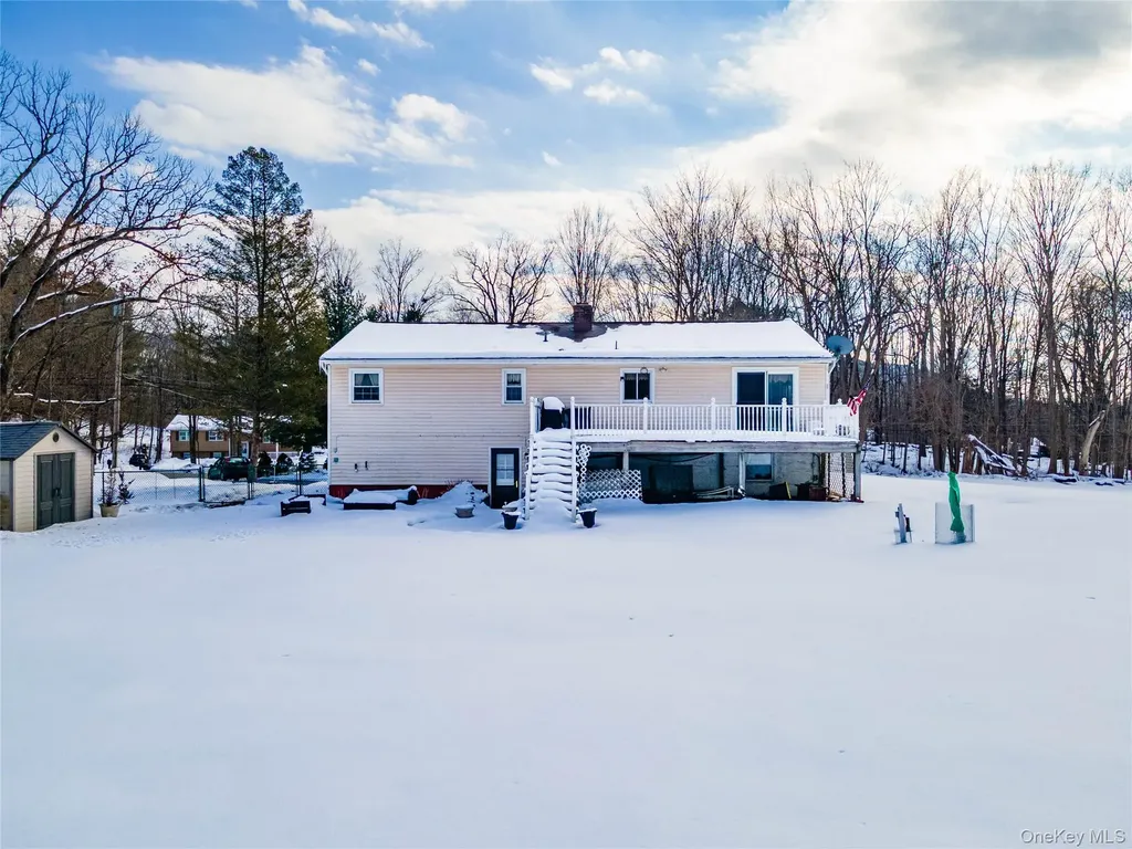 2096 State Route 94 Salisbury Mills NY 12577