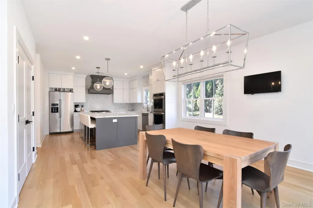 1606 Ellis Place Mamaroneck NY 10543