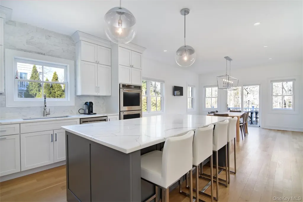 1606 Ellis Place Mamaroneck NY 10543