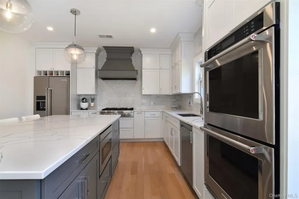 1606 Ellis Place Mamaroneck NY 10543