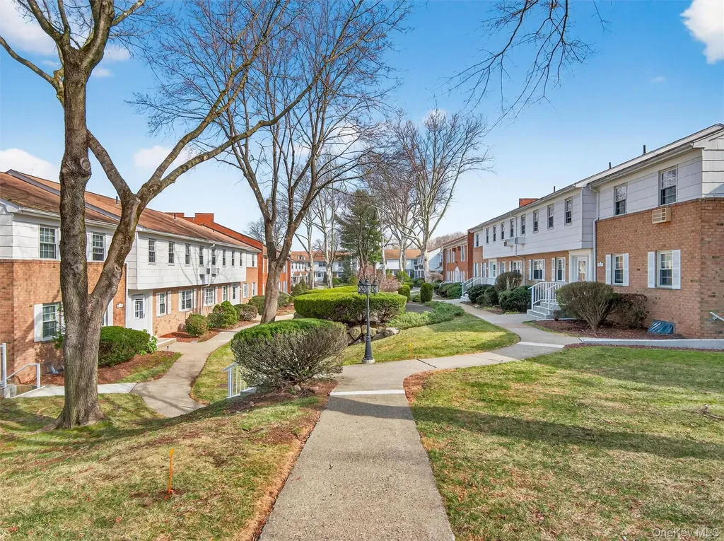 210 Parkside Drive Suffern NY 10901