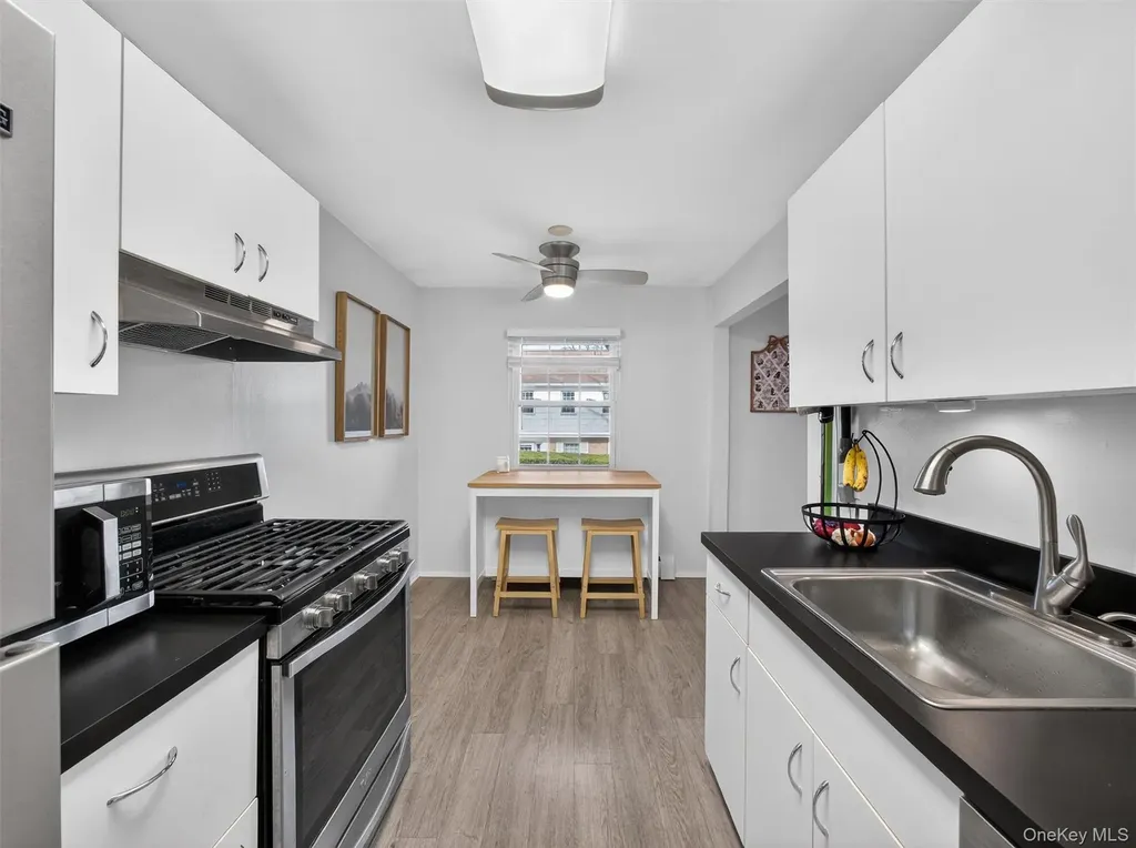 210 Parkside Drive Suffern NY 10901