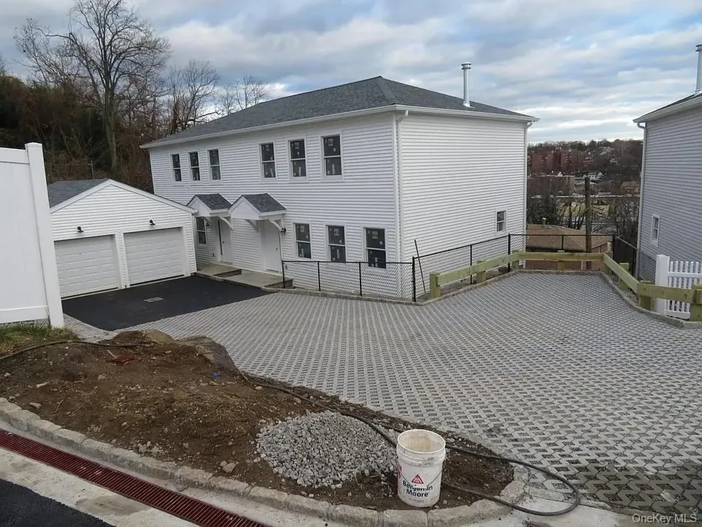 62 Gibson Place Yonkers NY 10705