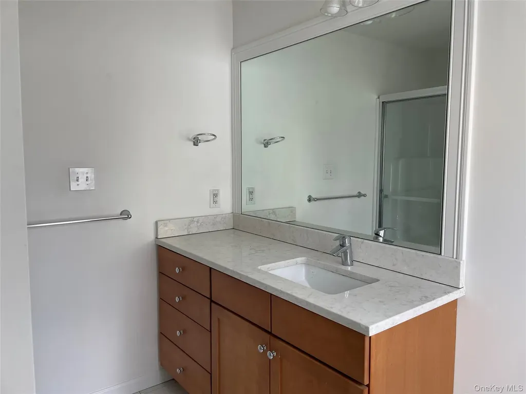 62 Gibson Place Yonkers NY 10705