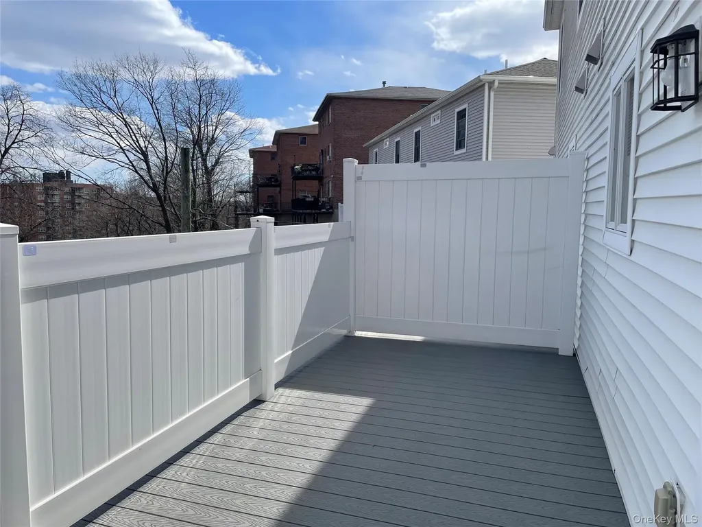 62 Gibson Place Yonkers NY 10705