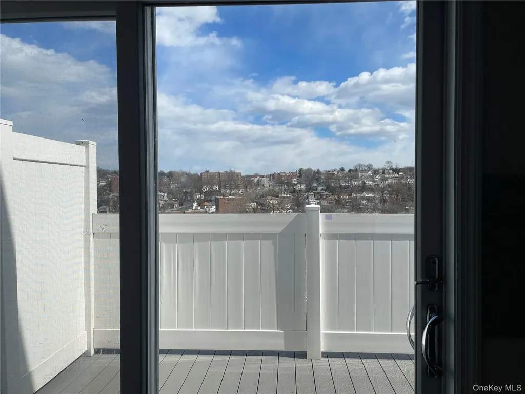 62 Gibson Place Yonkers NY 10705