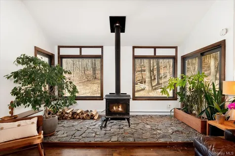 27 Mohawk Lane Yorktown Heights NY 10598